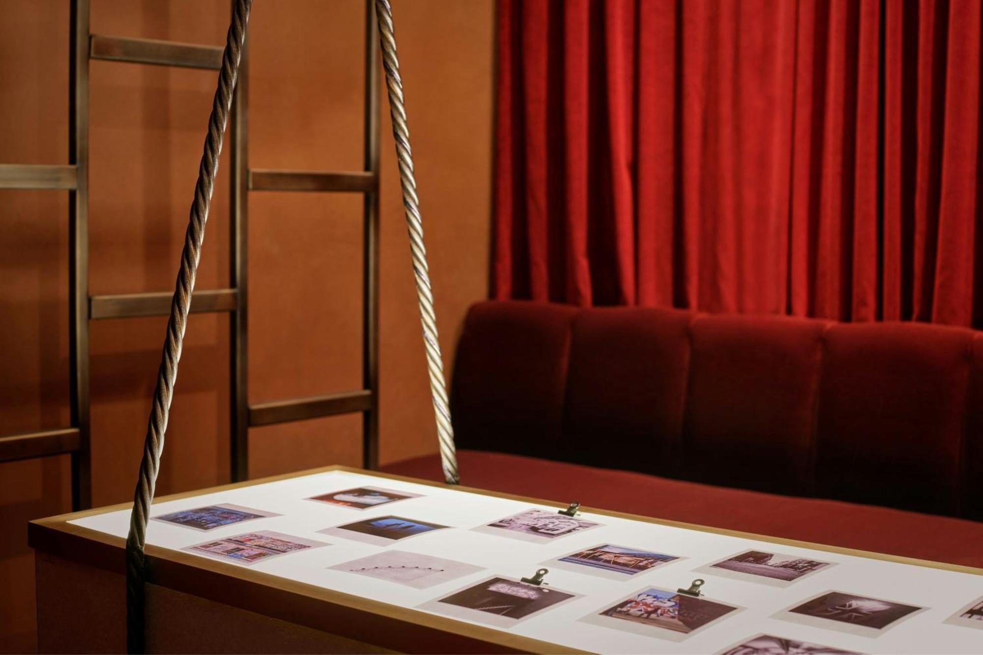 Hotel Montcalm East, Autograph Collection Londres Exterior foto A light table